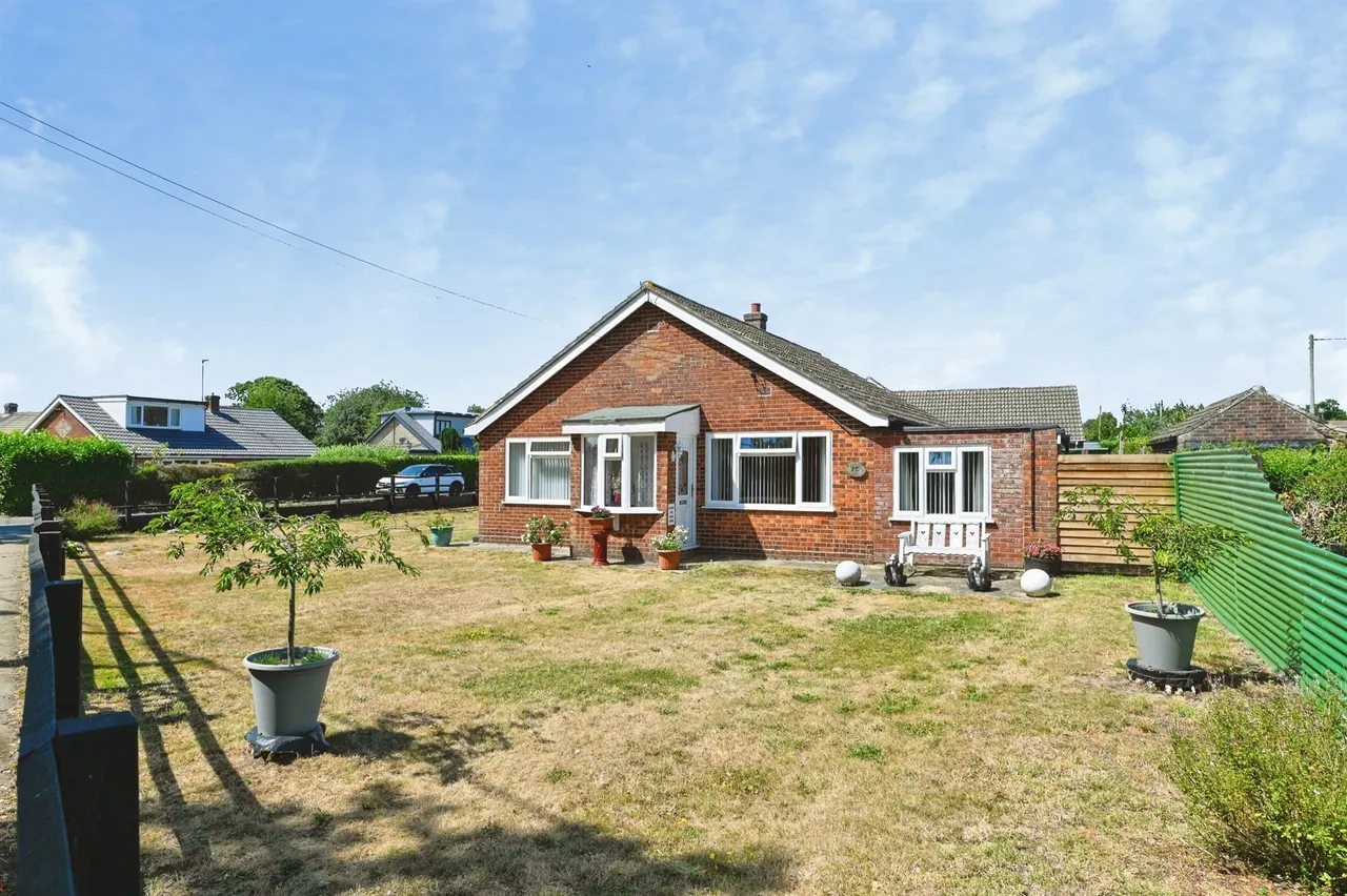 4 bed house for sale — Fen Road, Watlington, King's Lynn