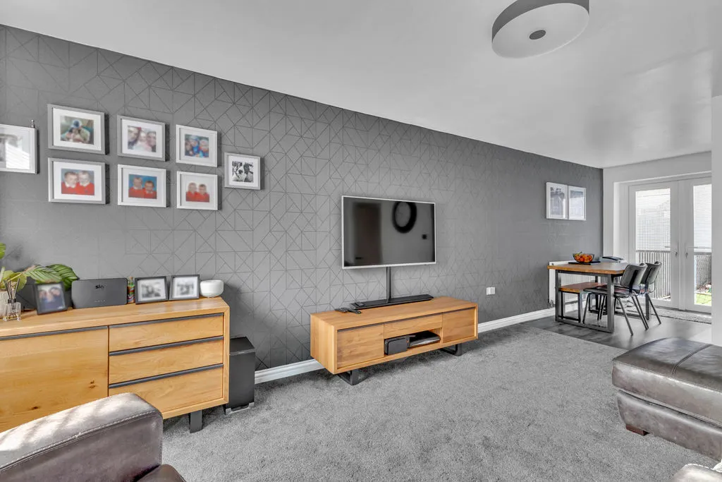 Hillcrest Road, Rochdale, OL11, photo 5