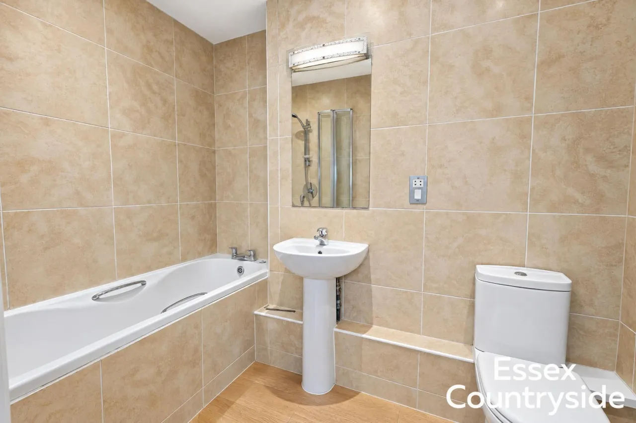 Eastwood Road, Rayleigh, SS6, photo 10