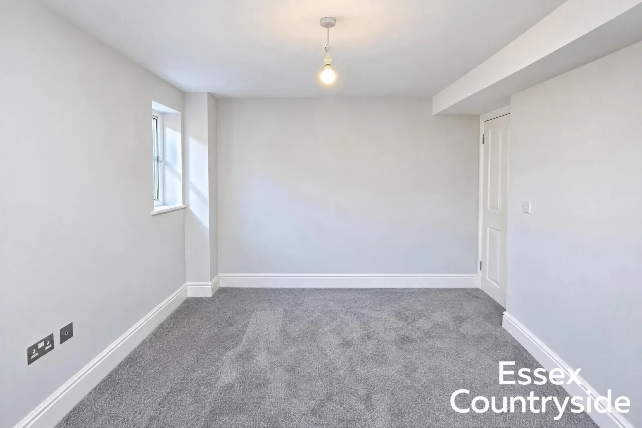 Eastwood Road, Rayleigh, SS6, photo 8