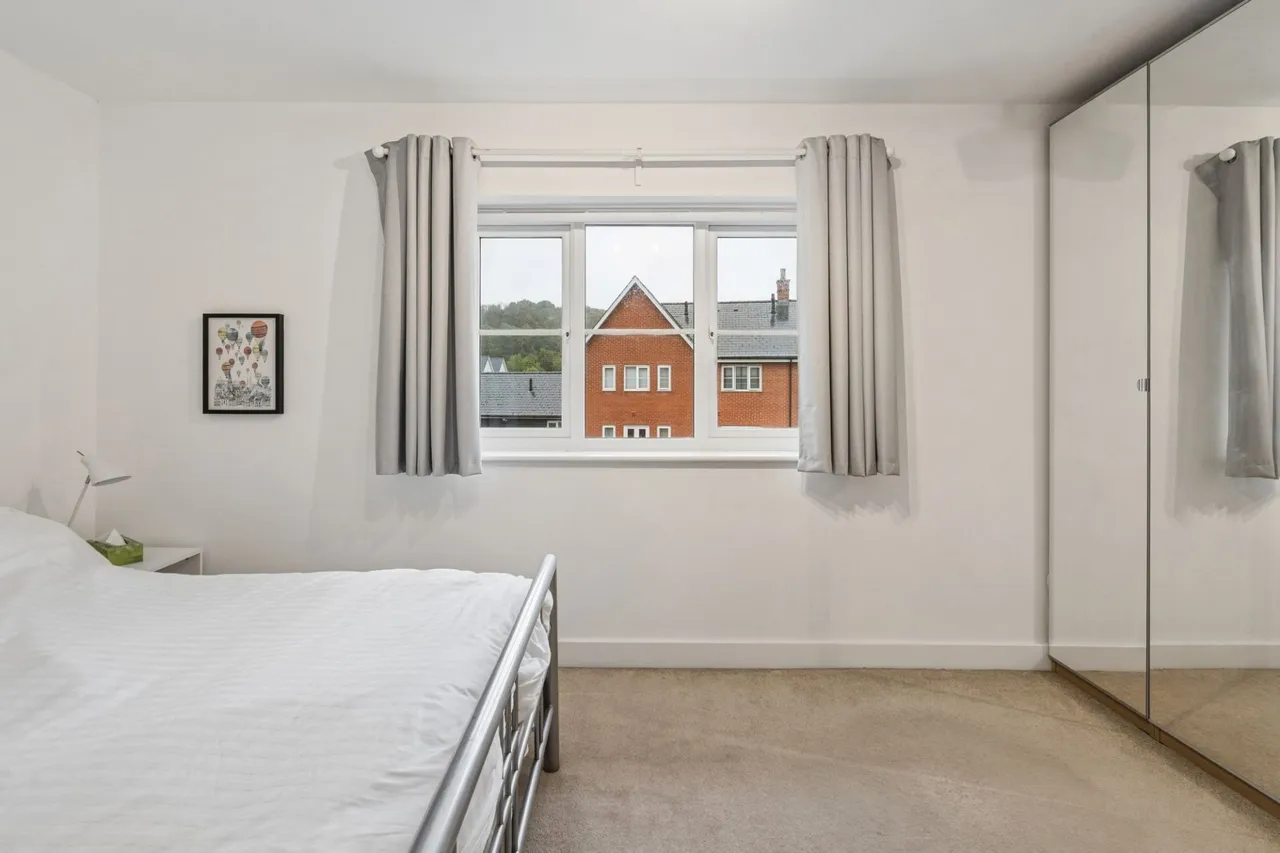Chequers Avenue, High Wycombe, HP11, photo 12