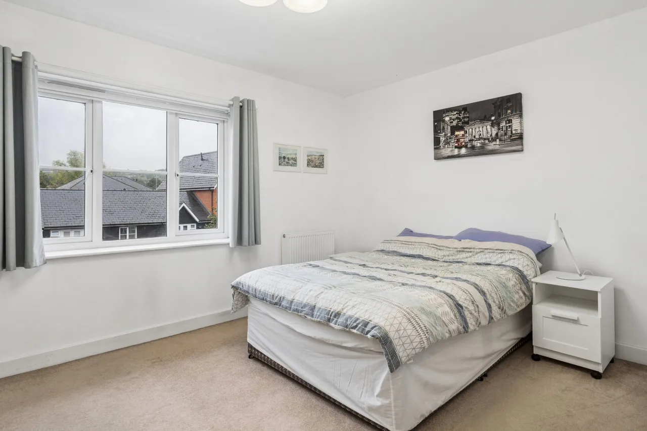 Chequers Avenue, High Wycombe, HP11, photo 10