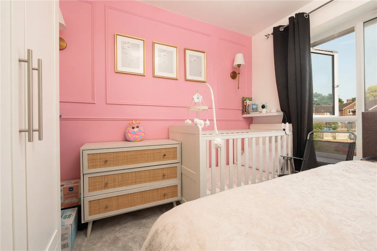 Stainton Drive, Middleton, M24, photo 10