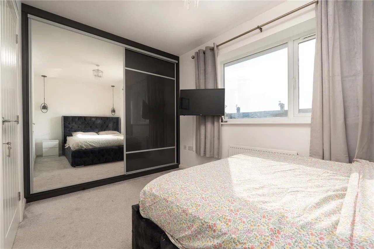 Stainton Drive, Middleton, M24, photo 11