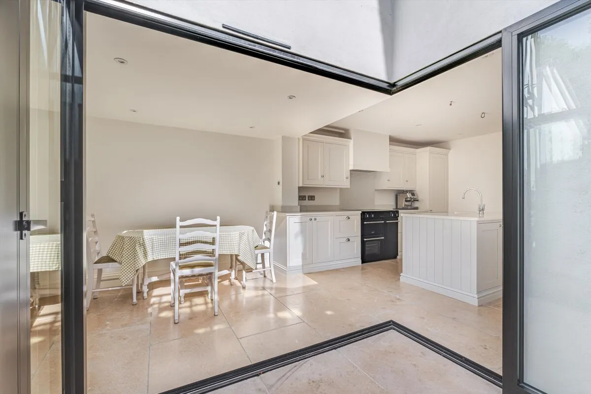 Addison Road, Guildford, GU1, photo 11