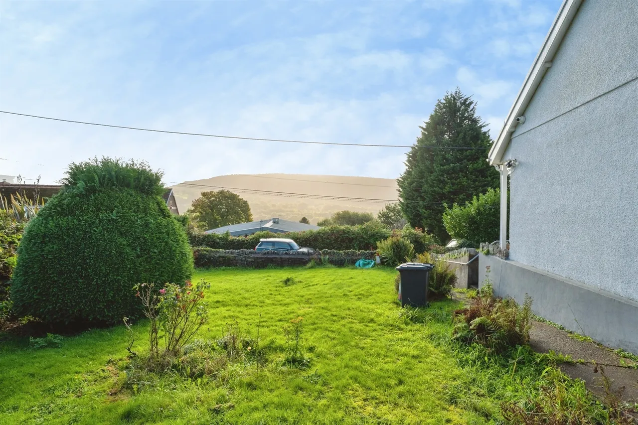 Danygraig Road, Swansea, SA8, photo 8