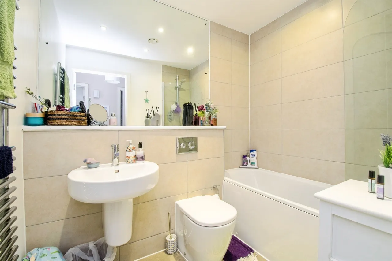 Millbay Road, Plymouth, PL1, photo 11