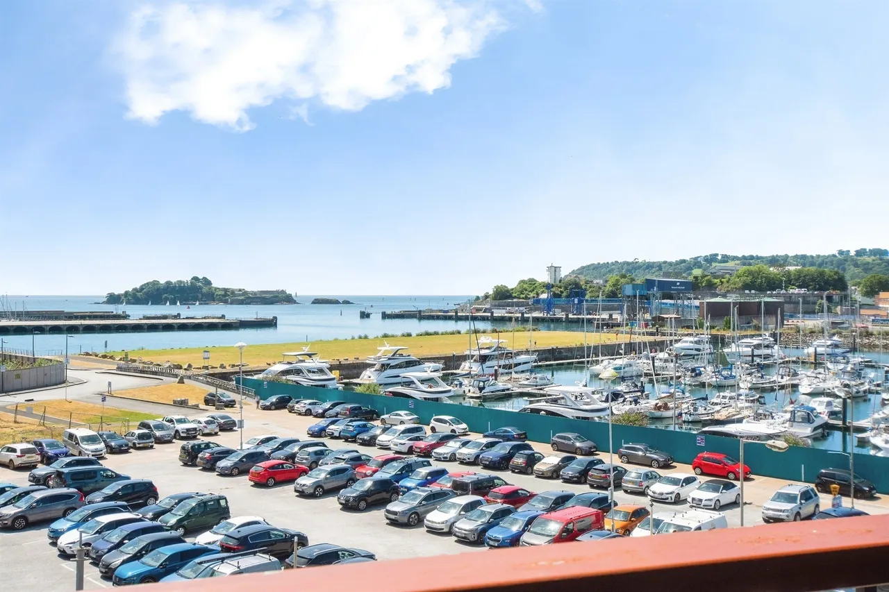 Millbay Road, Plymouth, PL1, photo 2