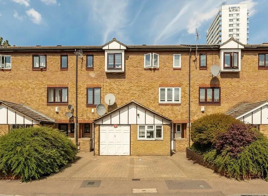 4 bed house for sale — Maryland Street, Stratford, E15