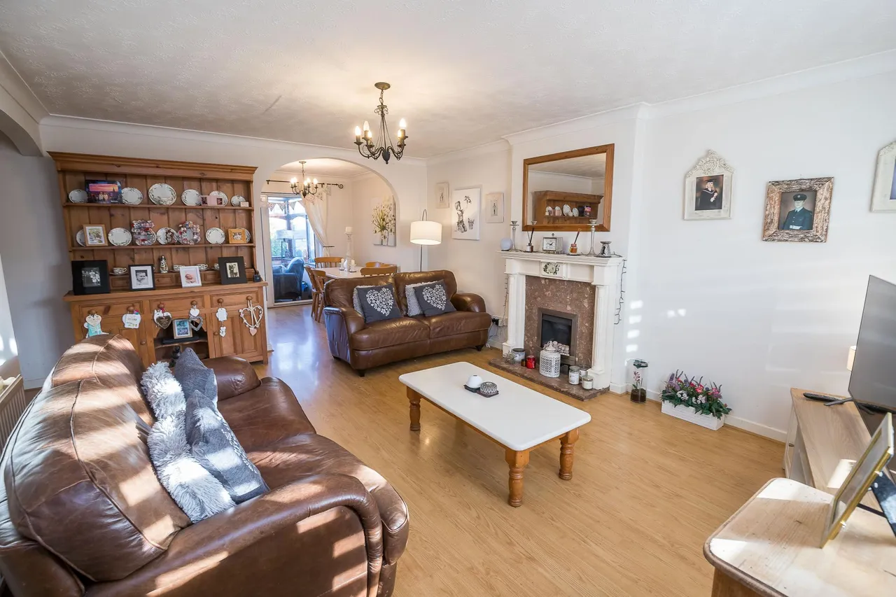Cledwen Drive, Mold, CH7, photo 4