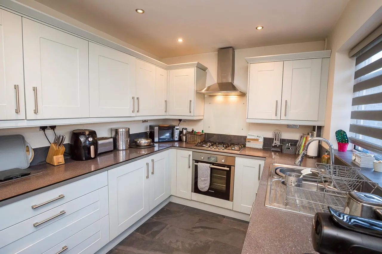 Cledwen Drive, Mold, CH7, photo 7