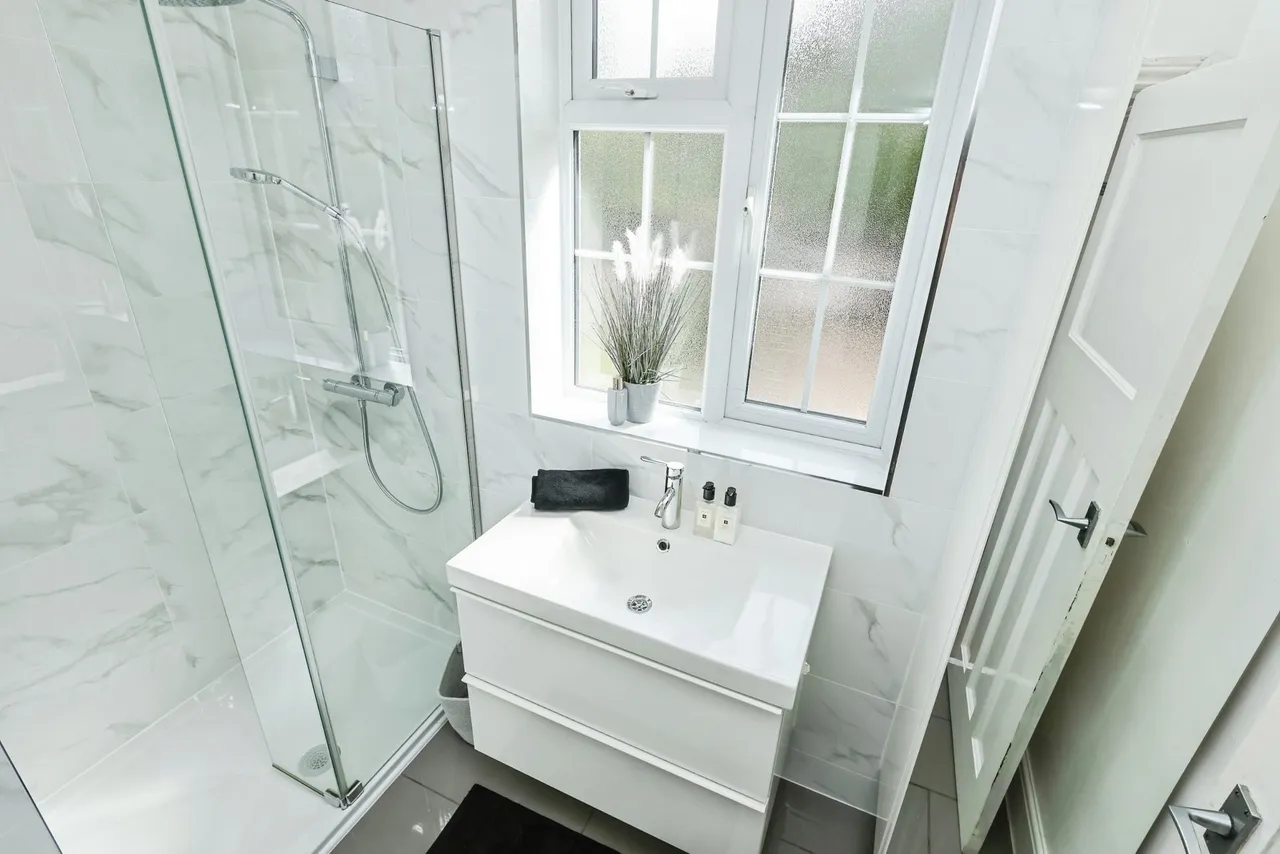 Battenhall Road, Worcester, WR5, photo 14