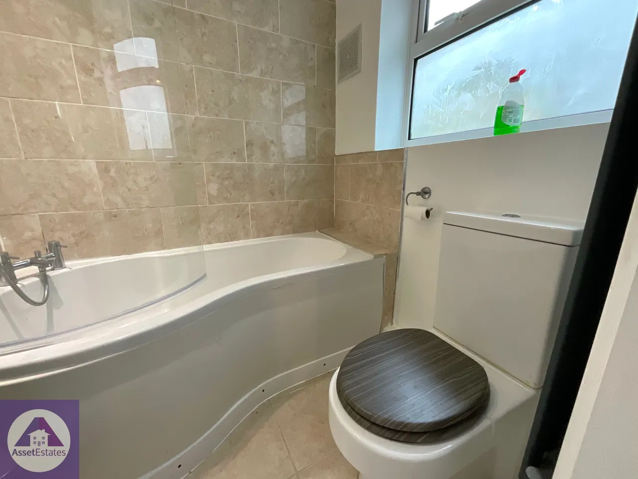 Richmond Road, Six Bells, photo 10