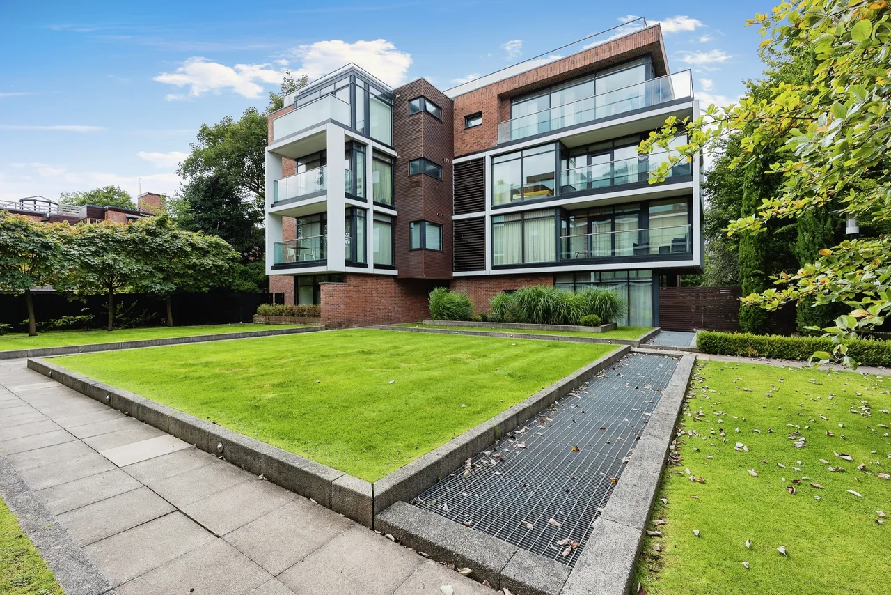 3 bed flat for sale — Barlow Moor Road, Didsbury, Manchester, Greater Manchester, M20