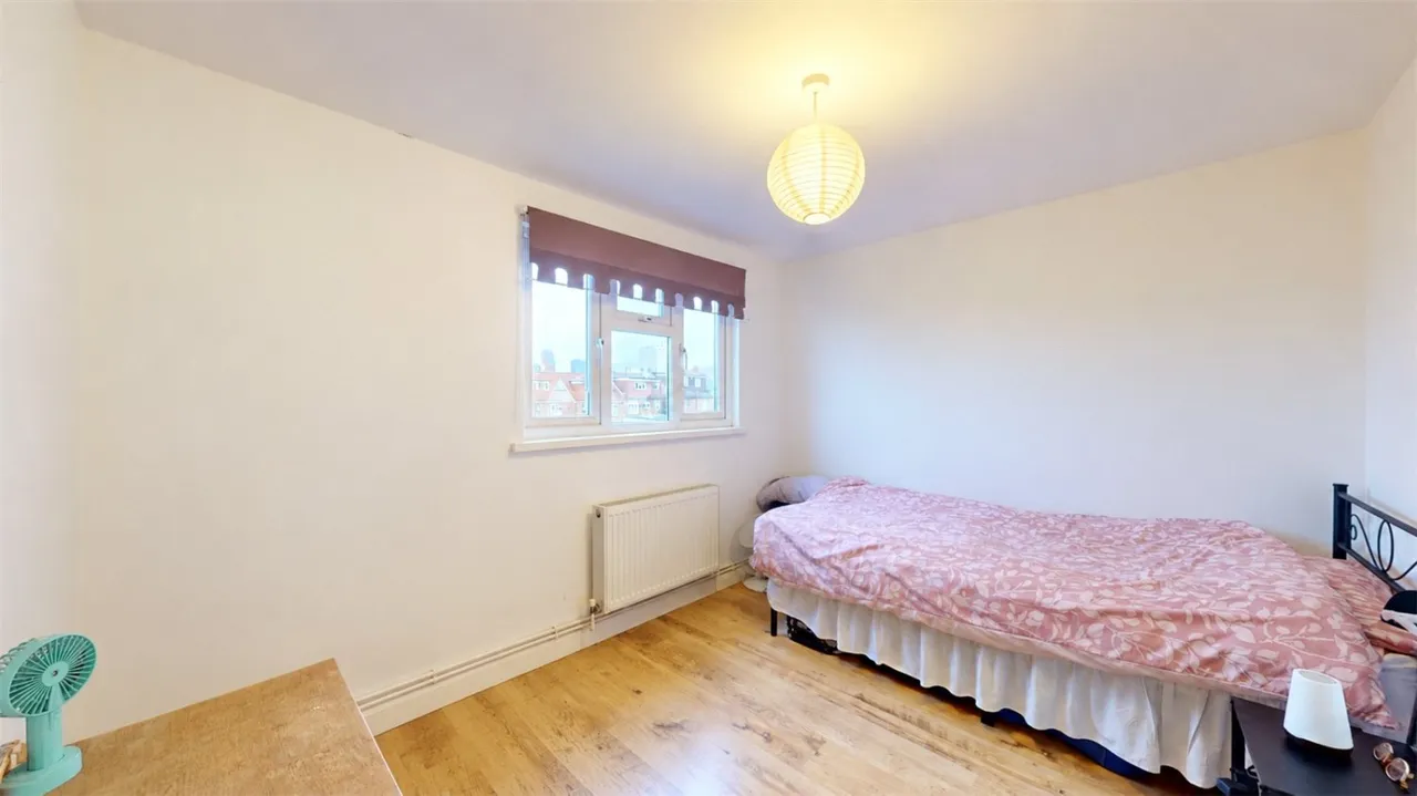 Bovingdon Avenue, Wembley, HA9, photo 10
