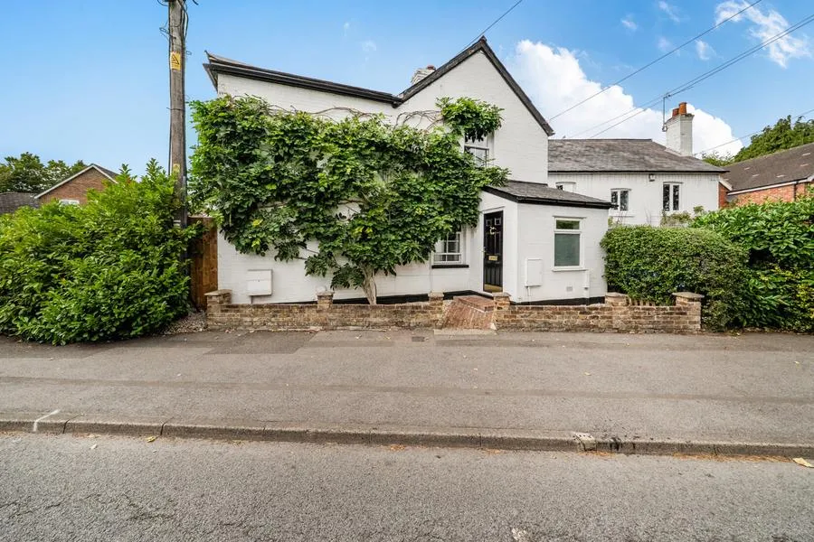 3 bed house for sale, Fernbank Road, Ascot, SL5