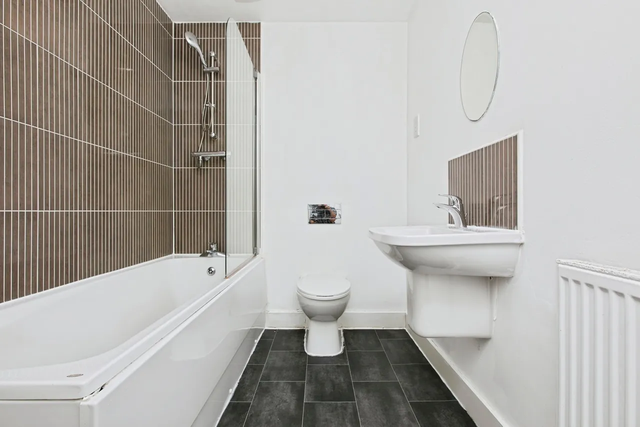 Castleward Boulevard, Derby, DE1, photo 9