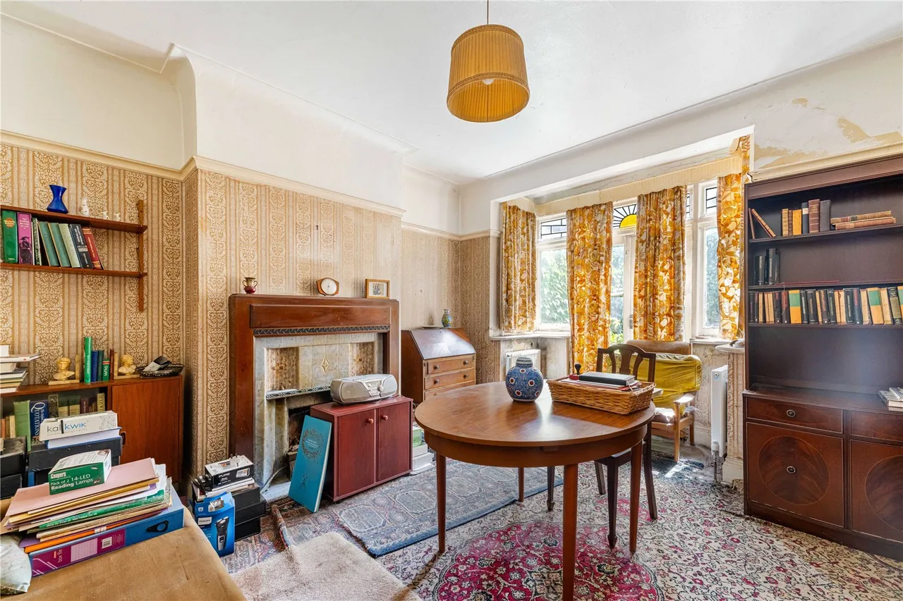 Staines Road, Twickenham, TW2 5AY, photo 4