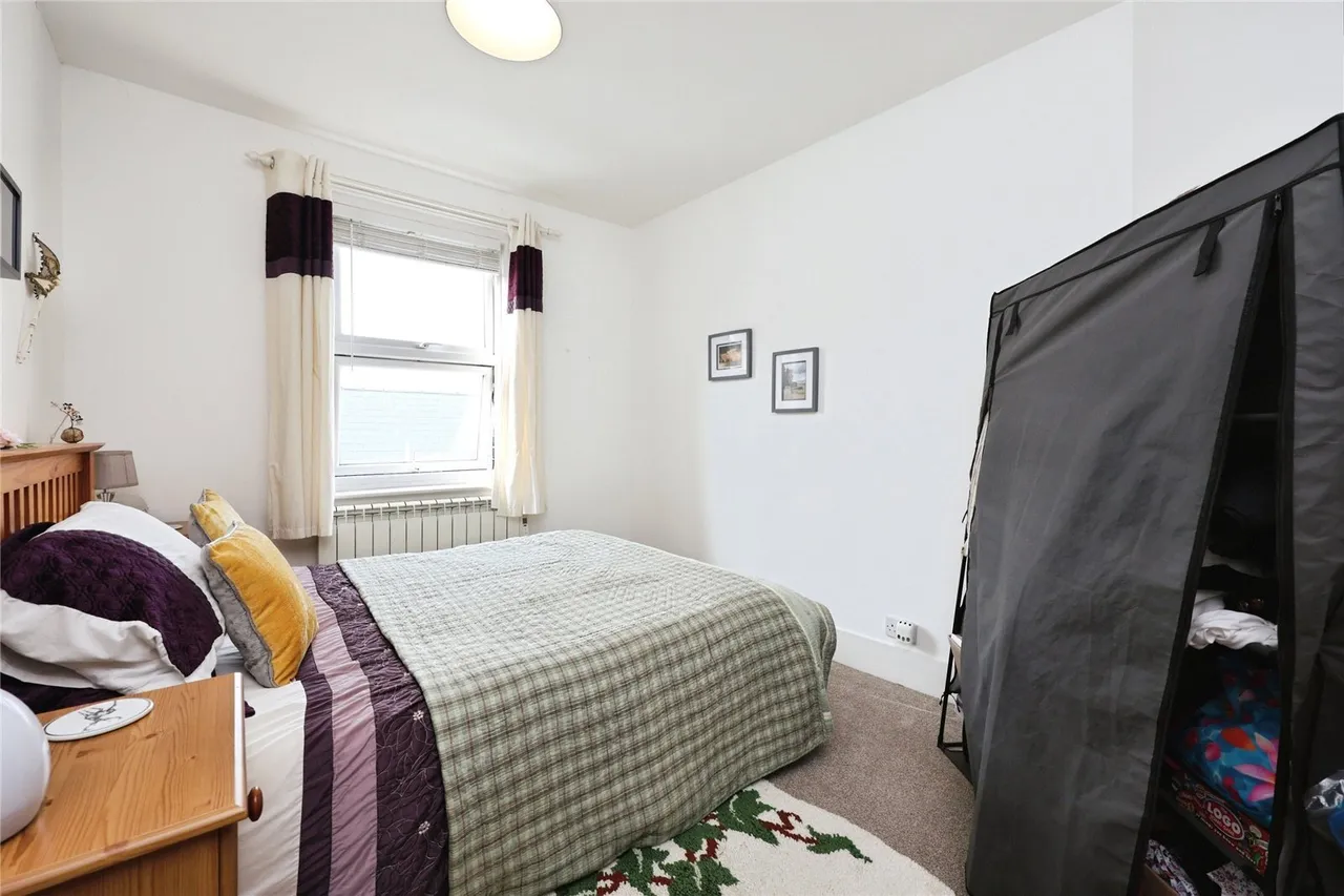 Castle Street, PO32, photo 7