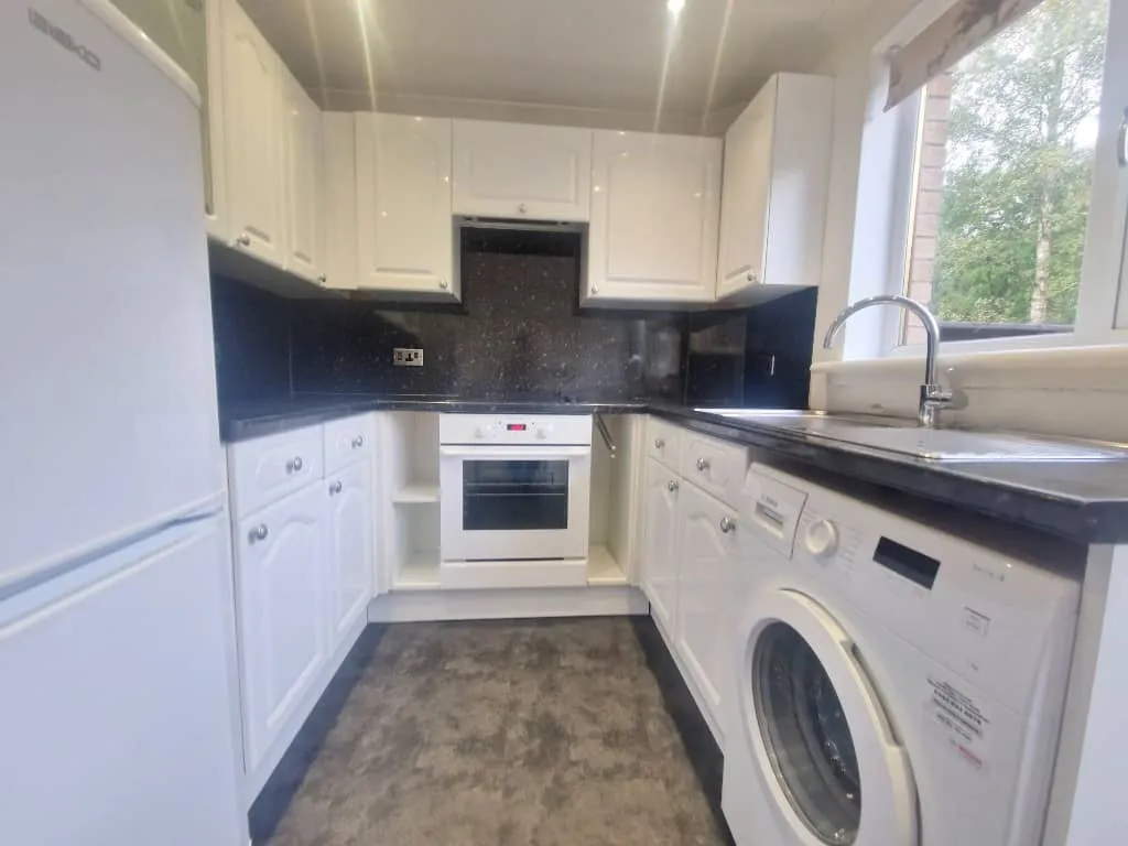 Howth Drive, Glasgow, G13, photo 3