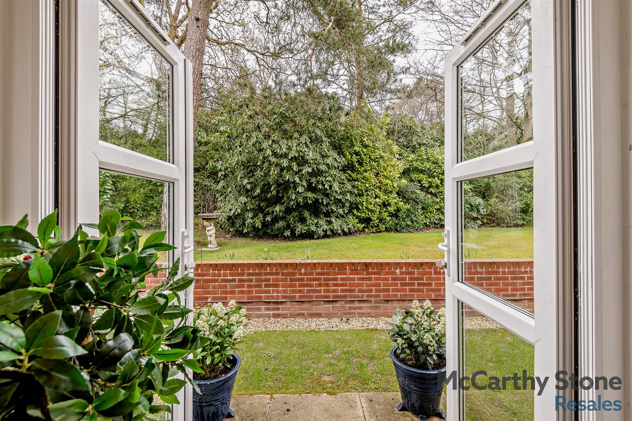 Mutton Hall Hill, Heathfield, TN21, photo 3