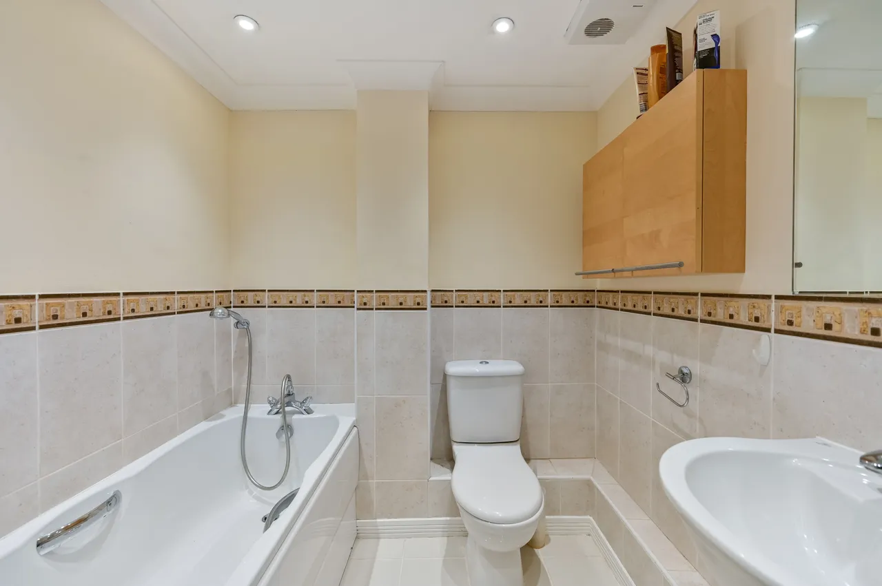 Maidenhead, SL6, photo 6