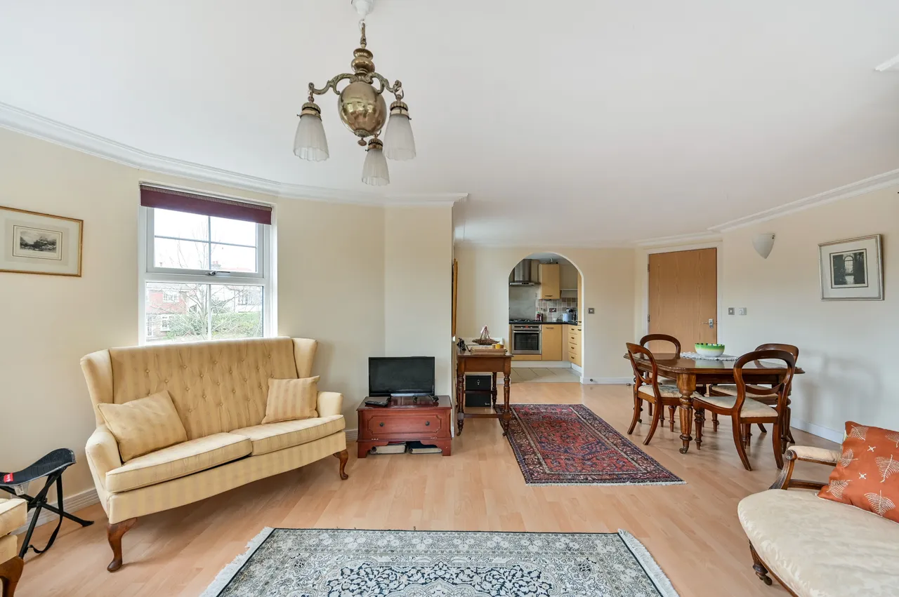 Maidenhead, SL6, photo 8