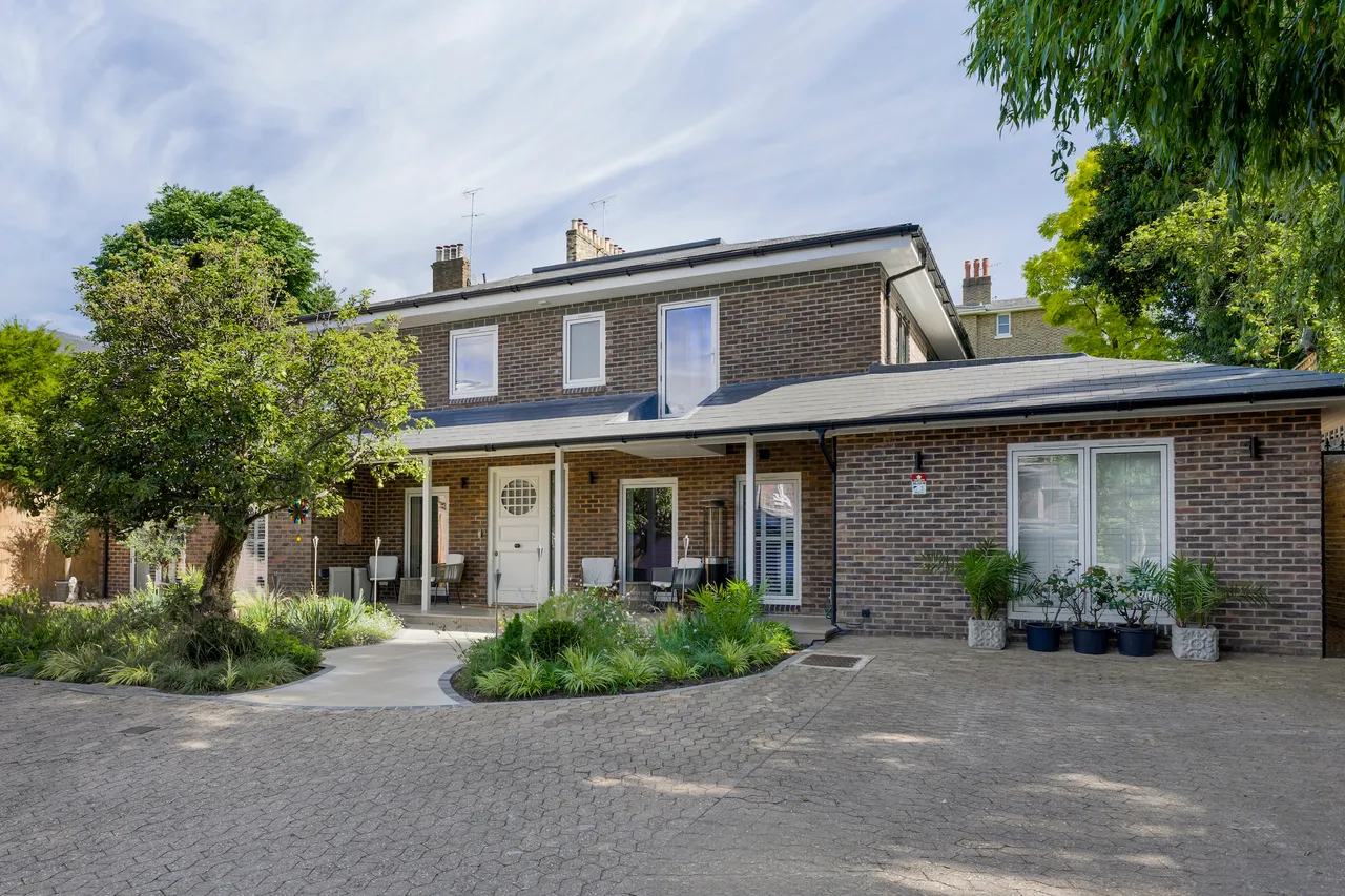 5 bed house for sale — Hillside Close, St John's Wood, London