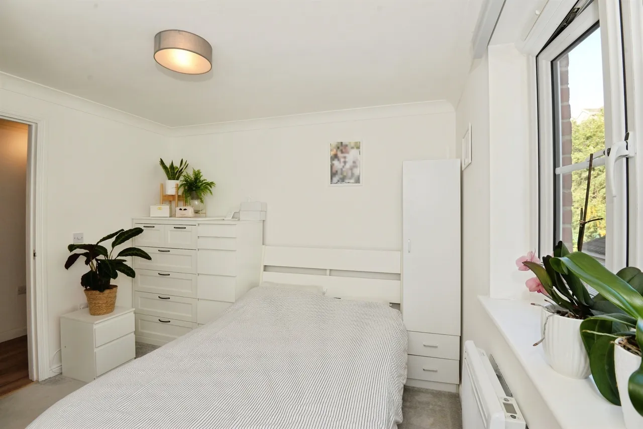 Coopers Rise, High Wycombe, HP13, photo 17