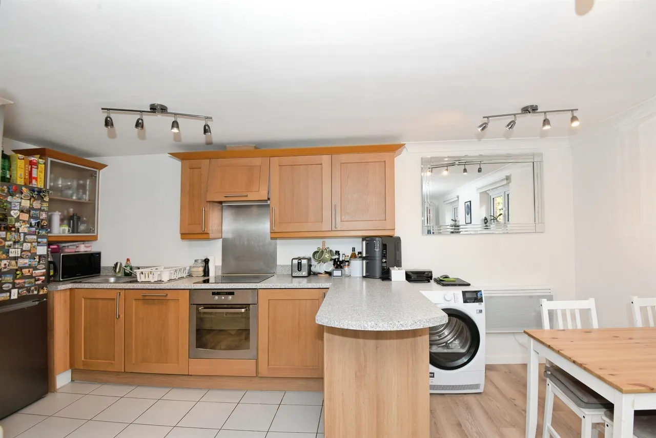 Coopers Rise, High Wycombe, HP13, photo 6