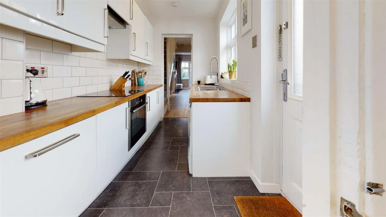Smarts Lane, Loughton, photo 6