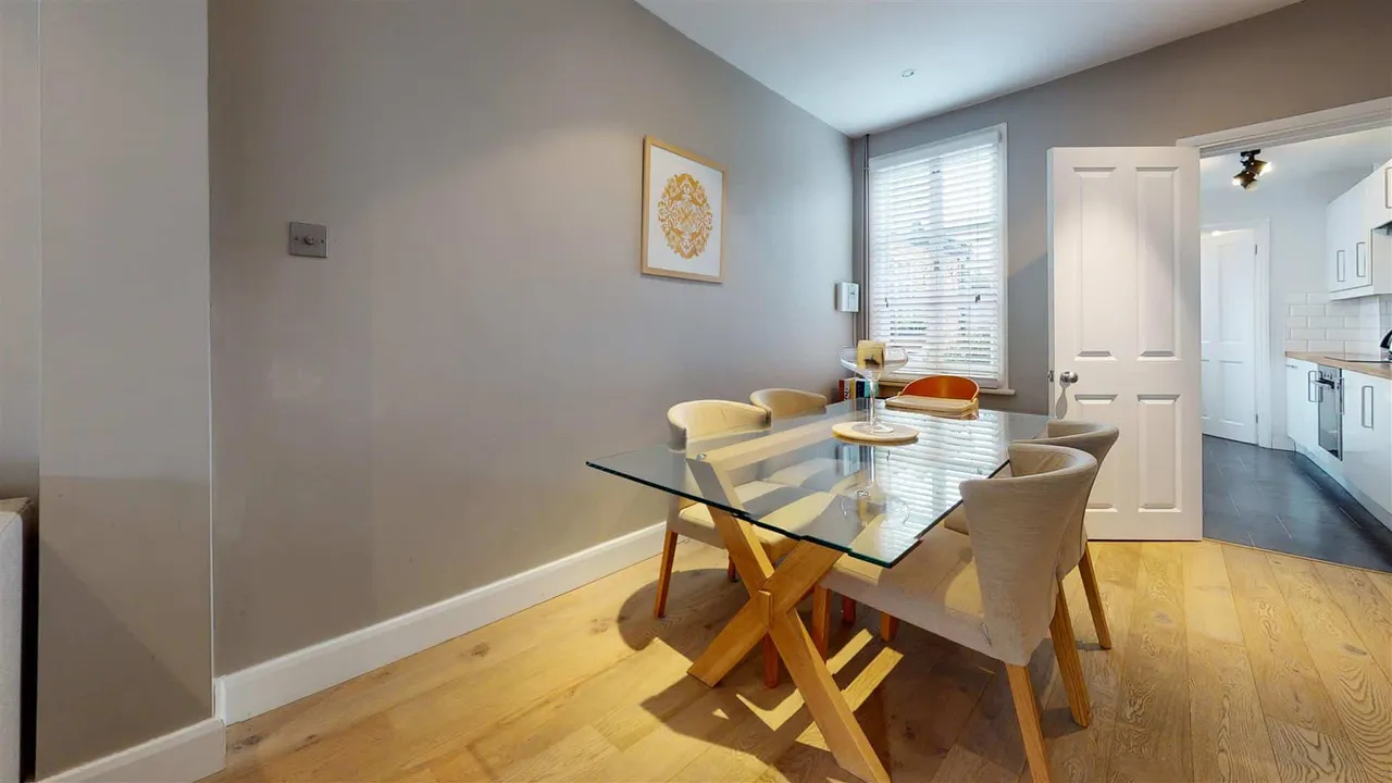 Smarts Lane, Loughton, photo 4