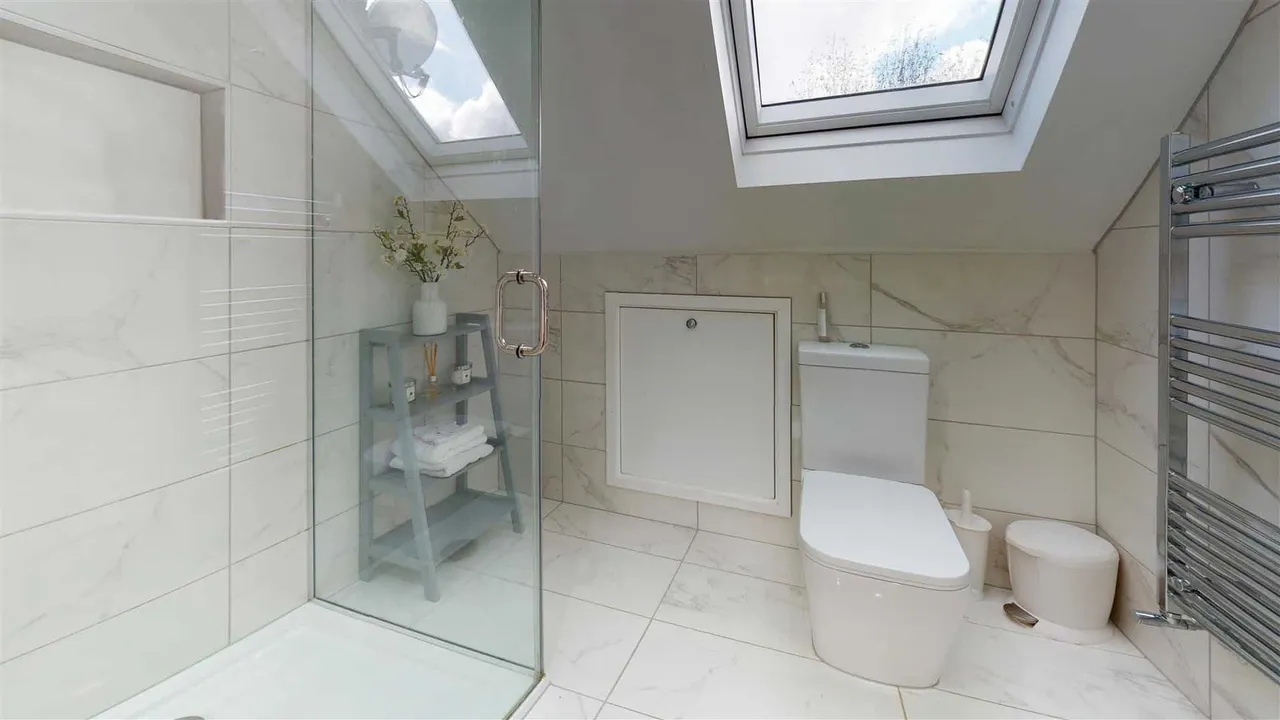 Smarts Lane, Loughton, photo 9