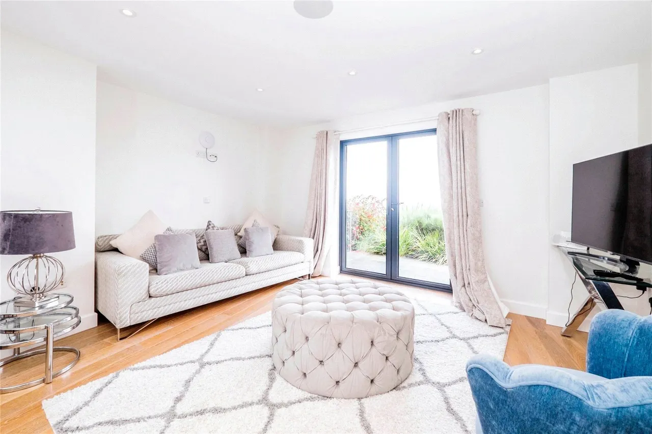 Trelyon Avenue, St. Ives, TR26, photo 15