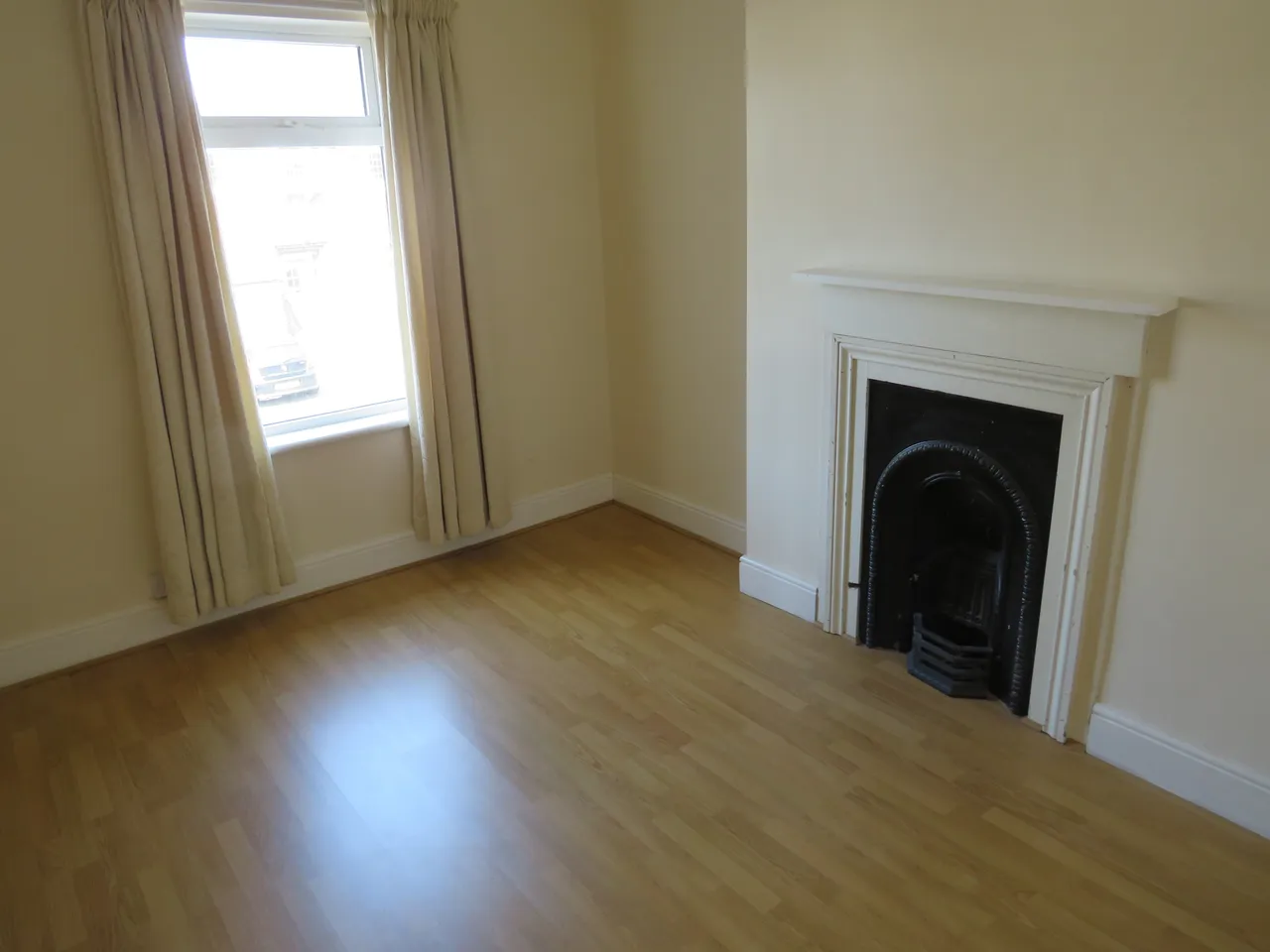 Knottsall Lane, B68, photo 13
