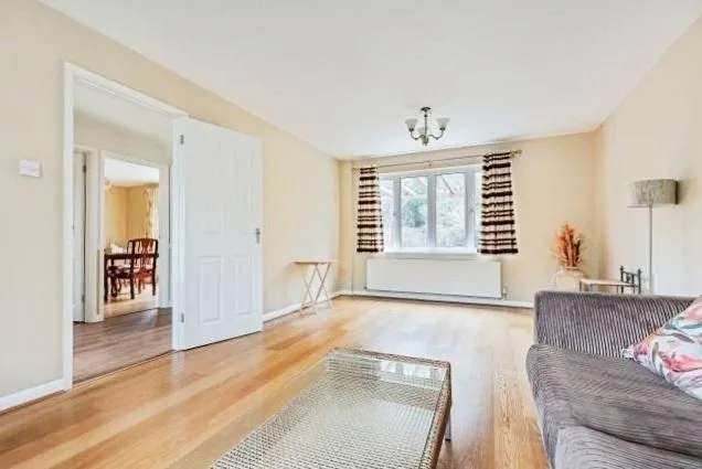 Quartz Close, Wokingham, RG41, photo 3