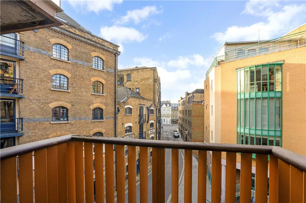Queen Elizabeth Street, London, SE1, photo 2