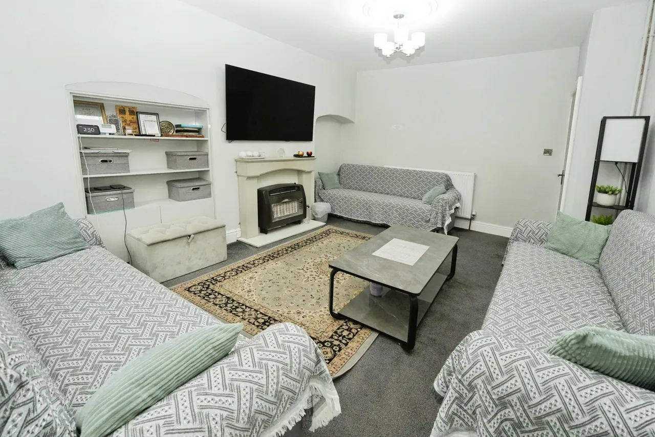 Perry Park Road, Rowley Regis, B65, photo 13