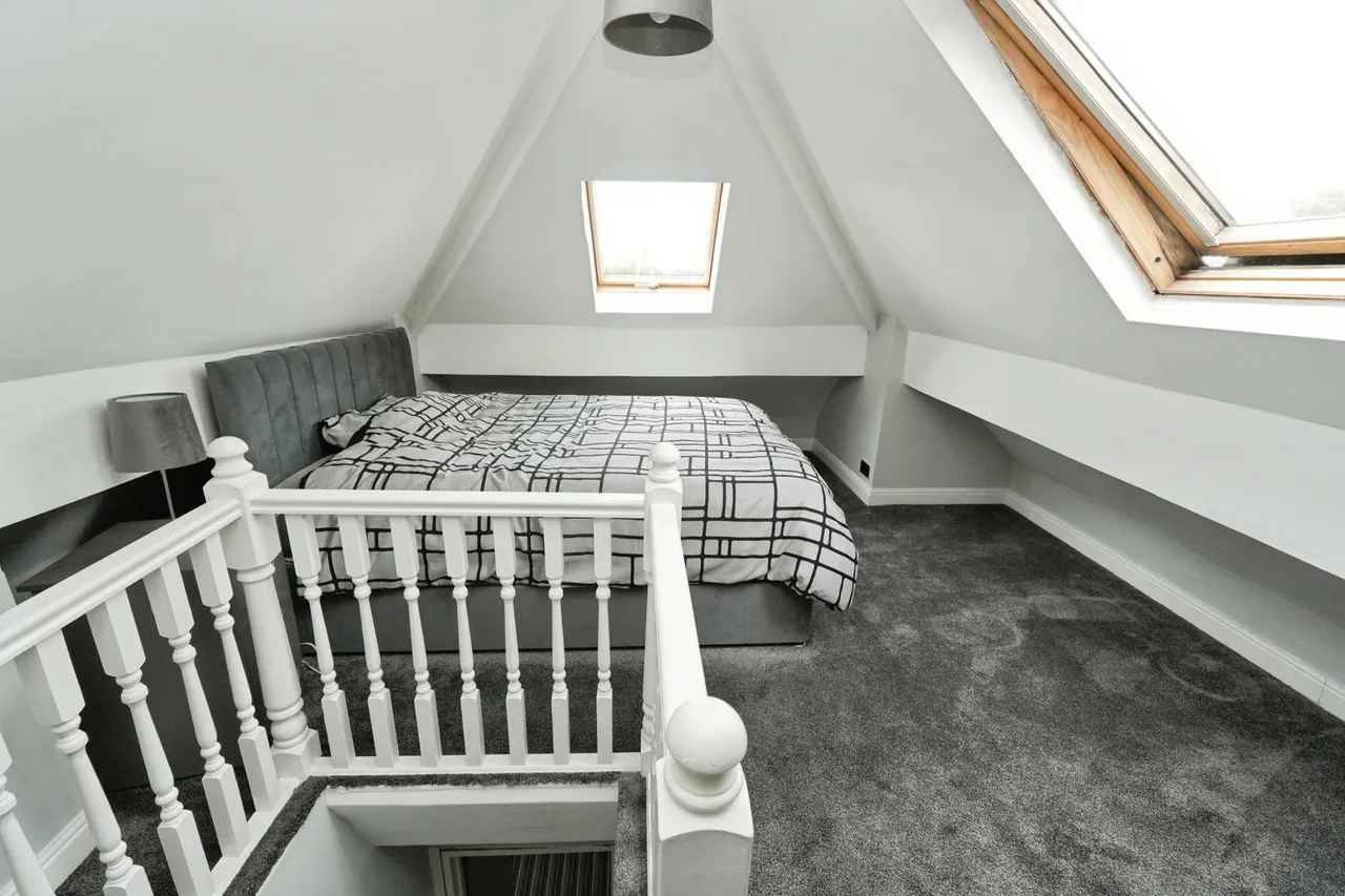 Perry Park Road, Rowley Regis, B65, photo 20