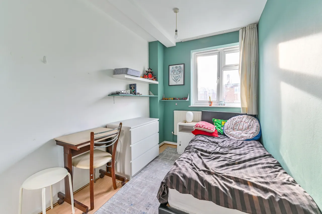 10 Fletcher House, Howard Road, London, photo 12