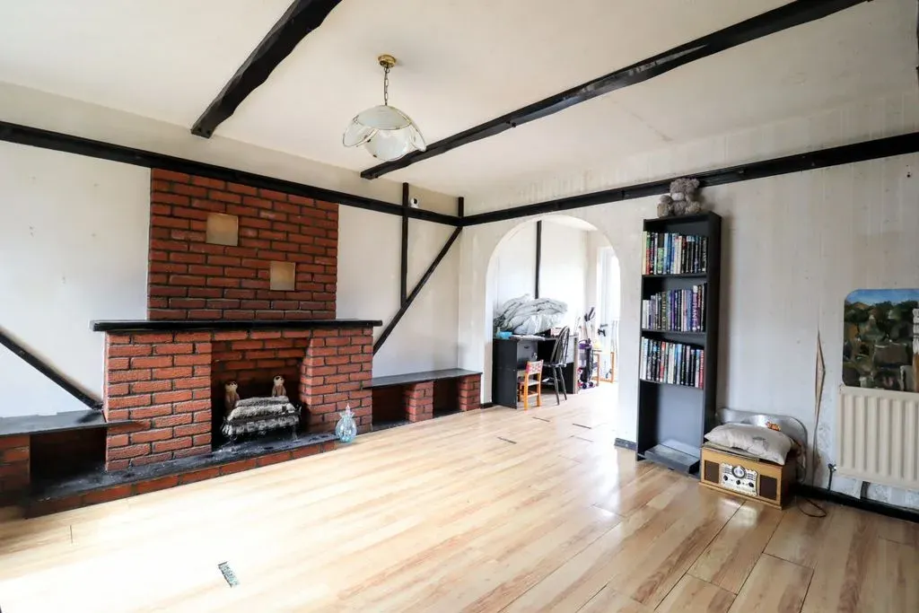 Perracombe, Furzton, Milton Keynes, Buckinghamshire, MK4 1EP, photo 2