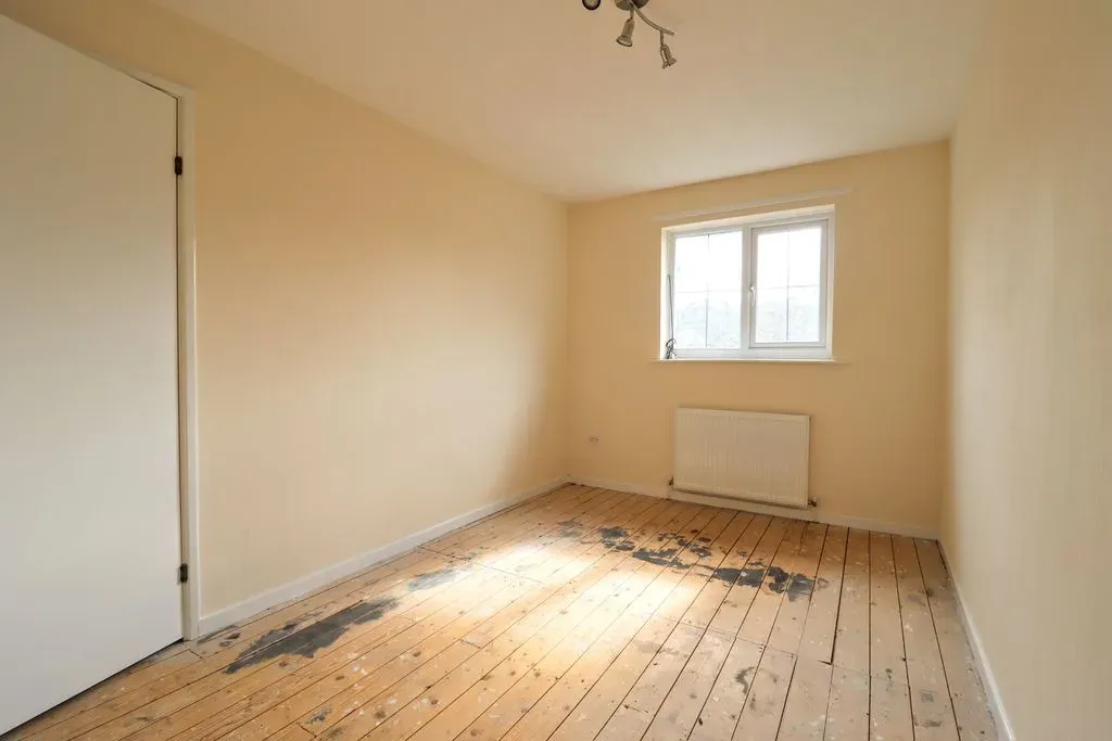 Perracombe, Furzton, Milton Keynes, Buckinghamshire, MK4 1EP, photo 6