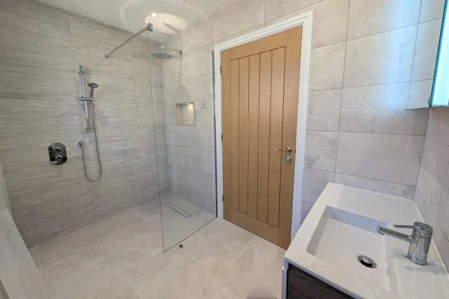 Fellow Green Road, Woking, GU24, photo 16