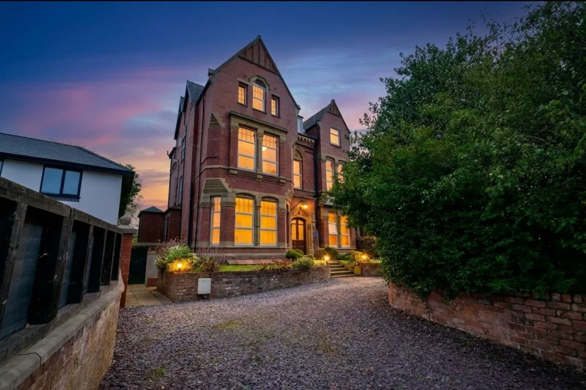 2 bed flat for sale, Lulworth Road, Southport, PR8