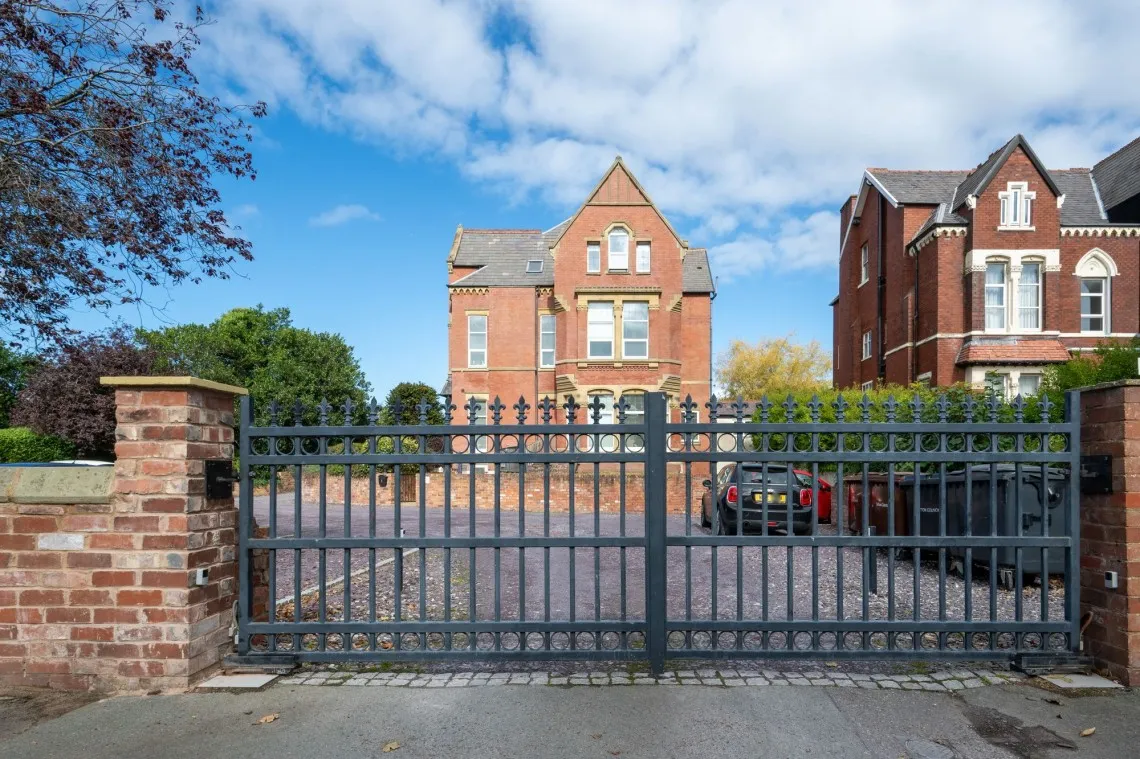 Lulworth Road, Southport, PR8, photo 21