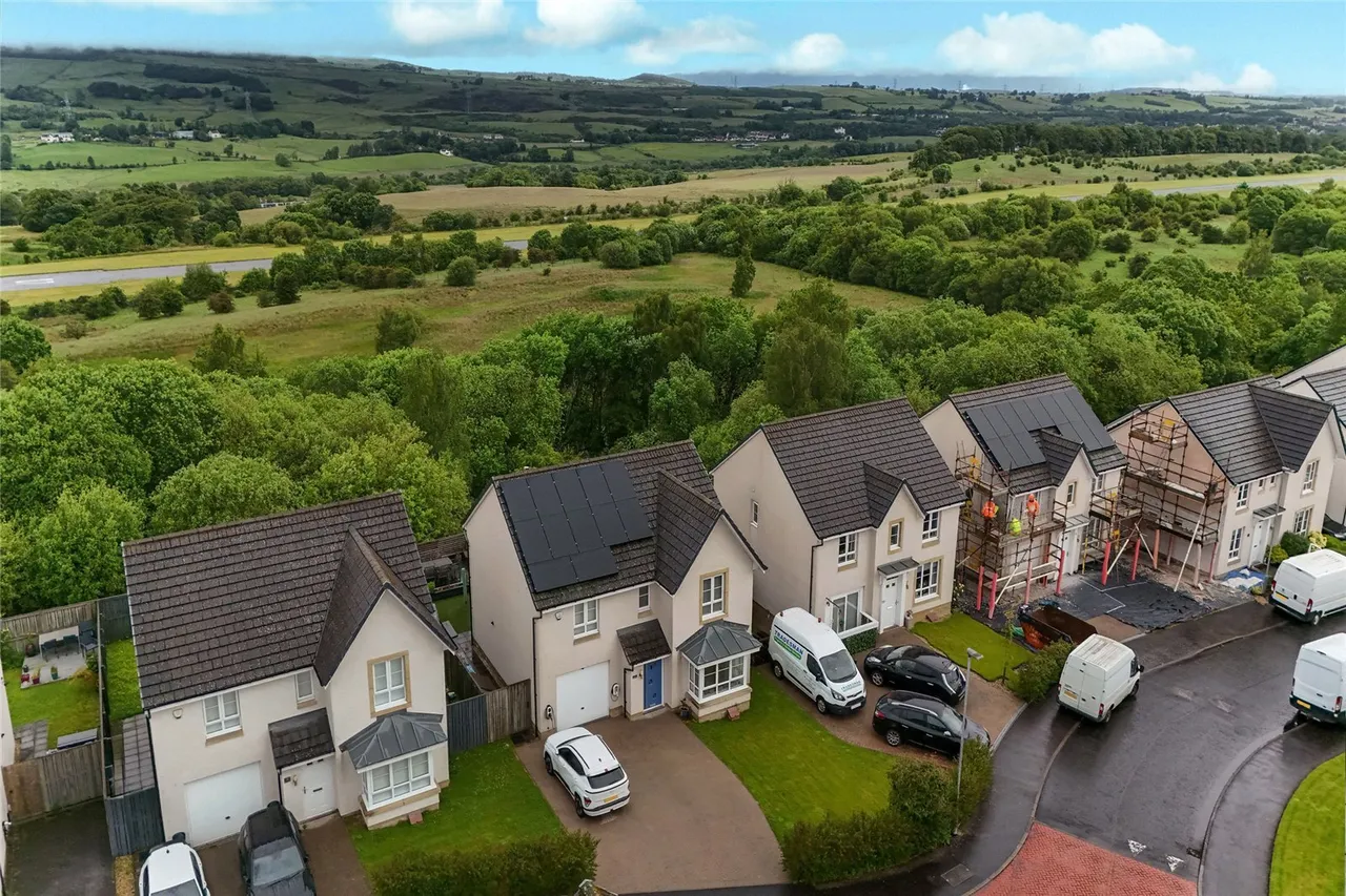 Kingsbarns Gardens, Cumbernauld, Glasgow, North Lanarkshire, G68, photo 22