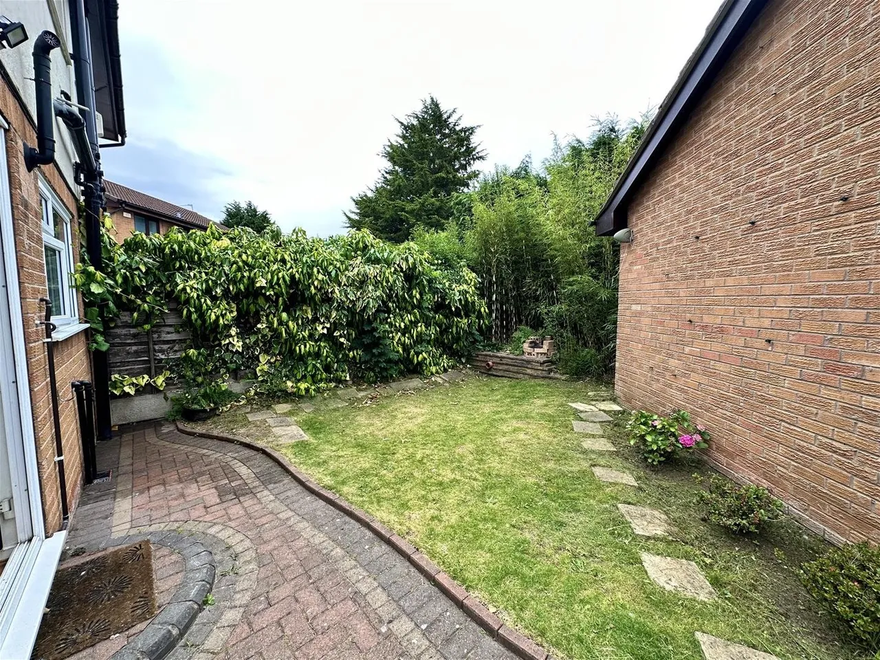 Plover Drive Broadheath, Altrincham WA14 5NW, photo 7