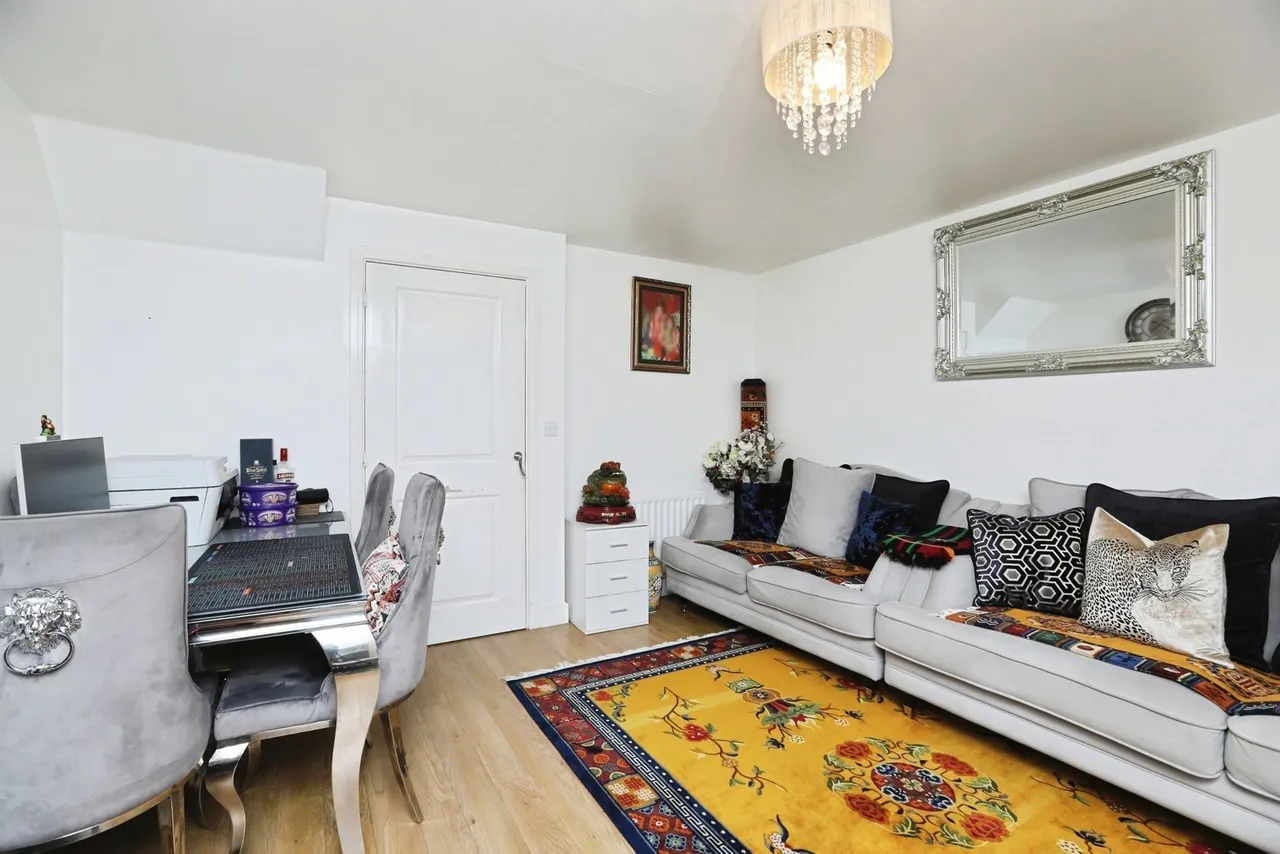 Trinity Way, MAIDSTONE, Kent, ME15, photo 11
