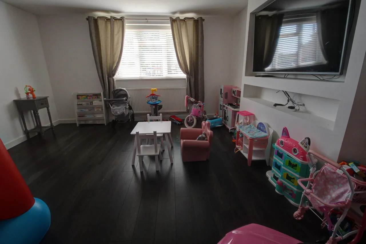 Ivychurch Crescent, Leicester, LE5, photo 6