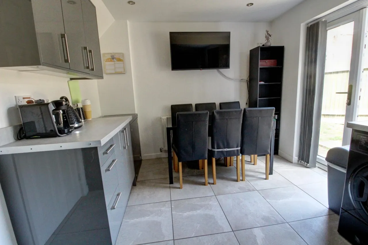 Ivychurch Crescent, Leicester, LE5, photo 10